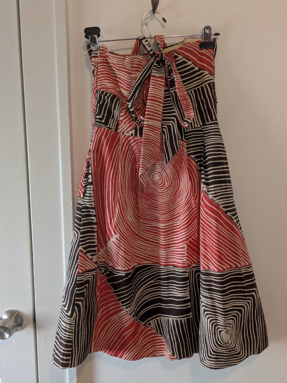 Anthropologie We Love Vera "Study of Shapes" Brown Red Halter Dress - Picture 9 of 16